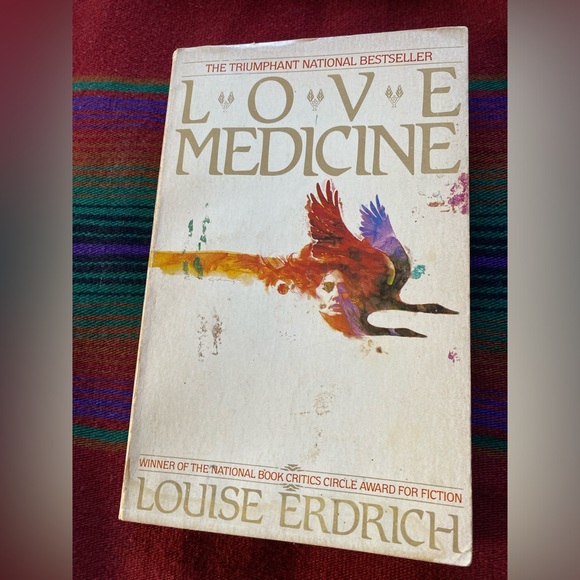 VTG Love Medicine by Louise Erdrich. Paperback. Used Condition. Bestseller. 1984 - Picture 1 of 5
